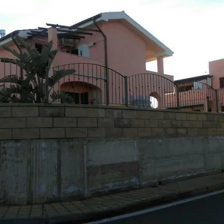 Casa Hattinia * غيراسول